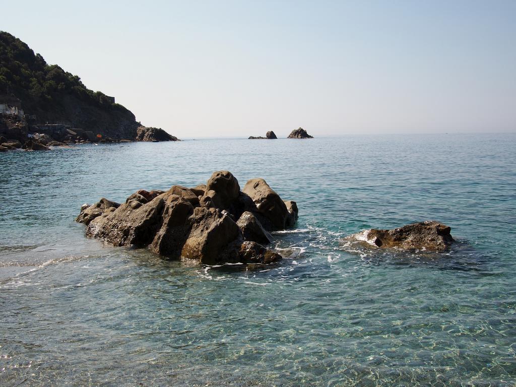 Appartamenti La Spiaggetta Deiva Marina Eksteriør billede