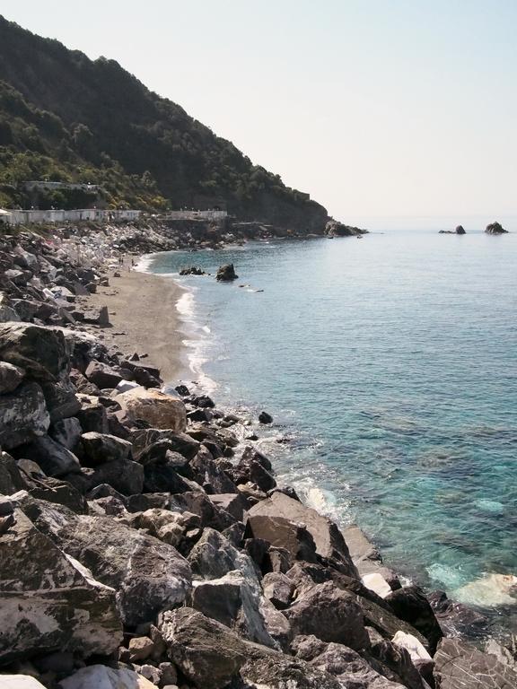 Appartamenti La Spiaggetta Deiva Marina Eksteriør billede